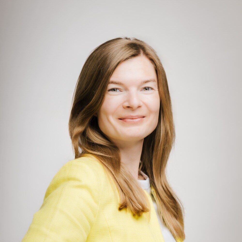 Ina-Faye Bartikowski-Cyberlago_quadrat